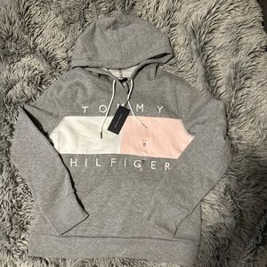 Tommy Hilfiger Hooded Sweatshirt